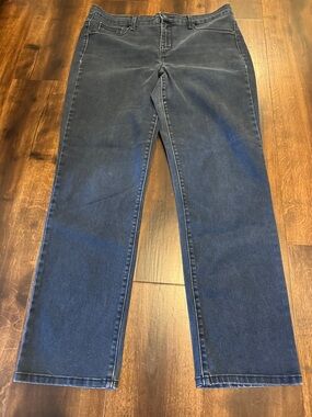 Gloria Vanderbilt Straight Leg Jeans in Dark Blue Wash